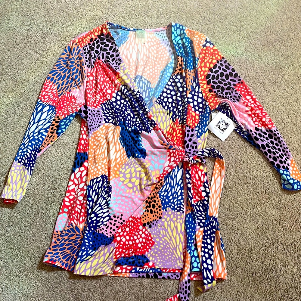 Brand New Anne Klein-super cute top